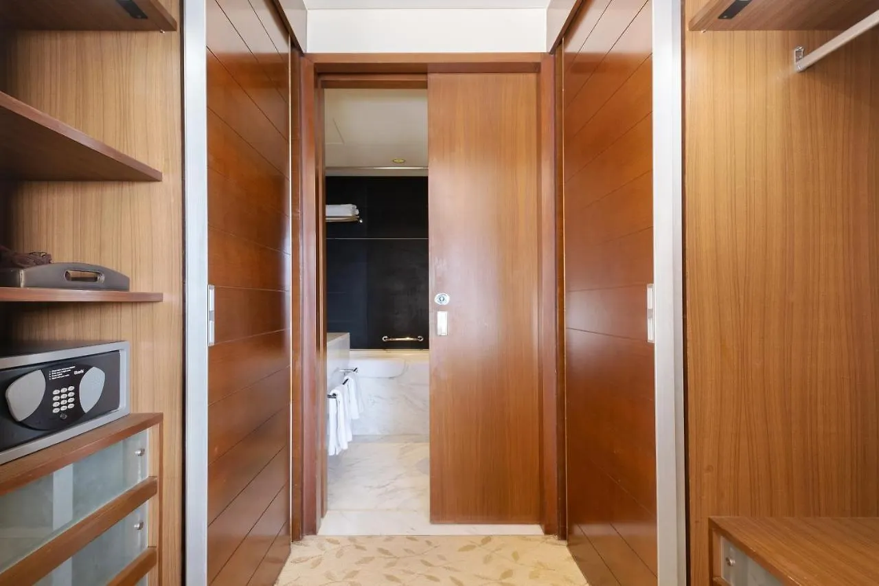 Apartamento The Address Dubai Mall Residences