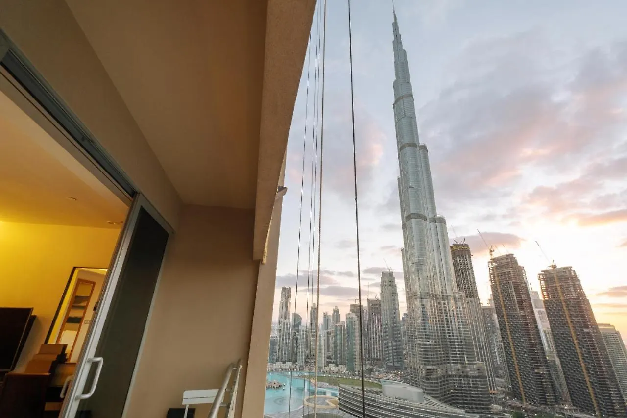 The Address Dubai Mall Residences 0*,  Emirados Árabes Unidos